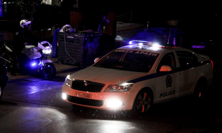 Θεσσαλονίκη: Αιματηρή συμπλοκή με δύο τραυματίες από μαχαίρι – Μεταφέρθηκαν στο νοσοκομείο