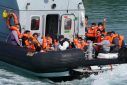 Γαλλία: Μητέρα και παιδί έχασαν τη ζωή τους προσπαθώντας να διασχίσουν τη Μάγχη