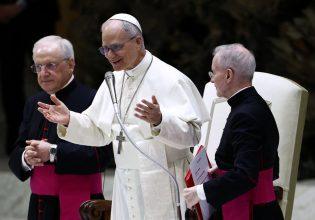 Πρώτη τηλεφωνική επικοινωνία μεταξύ του Πάπα και του Ζελένσκι