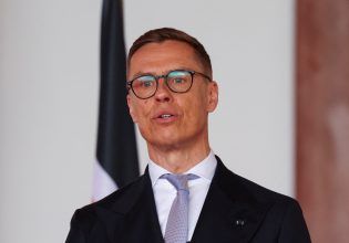 Βατικανό: Ενδέχεται να φιλοξενήσει συνομιλίες μεταξύ Ρωσίας και Ουκρανίας