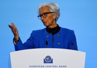 Στο μυαλό της Κριστίν Λαγκάρντ: Πώς η επικεφαλής της ΕΚΤ απειλεί την κυριαρχία του δολαρίου
