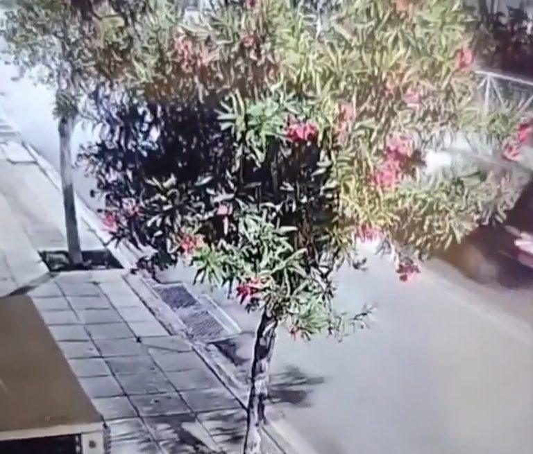 Βίντεο ντοκουμέντο από τη μαφιόζικη ενέδρα στα Άνω Λιόσια – Το γάζωμα του θωρακισμένου οχήματος