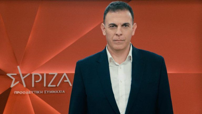 Καραμέρος για Καραμανλή: Η κυβέρνηση επιχειρεί μια παραπλάνηση της κοινής γνώμης παίζοντας με τη λέξη δόλος