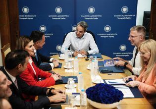 ΚΚΕ: Οι εξαγγελίες Μητσοτάκη δεν μπορούν να κρύψουν την πραγματικότητα που βιώνει ο λαός στην Υγεία