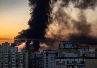 Ουκρανία: Τουλάχιστον 14 νεκροί και 44 τραυματίες από τις πρόσφατες ρωσικές επιθέσεις
