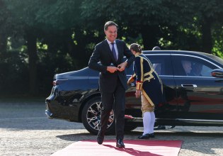 Ο Ρούτε έστειλε SMS επαινώντας τον Τραμπ για τη δράση του στο Ιράν – Εκείνος το ανέβασε στα social media