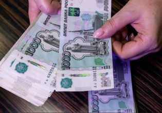 Ρούβλι: Τι οδήγησε στην ξαφνική άνοδό του – Είναι βιώσιμη η ισχύς του;