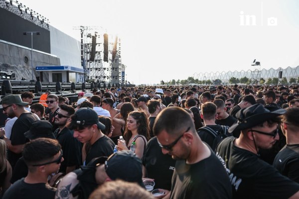 Το φαινόμενο ΛΕΞ live στο ΟΑΚΑ – Το in στη sold out συναυλία του καλοκαιριού