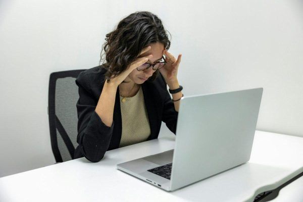 Η γενιά Ζ βάζει δύσκολα στις εταιρείες – Οι εργασιακές ανάγκες των νεότερων εργαζομένων